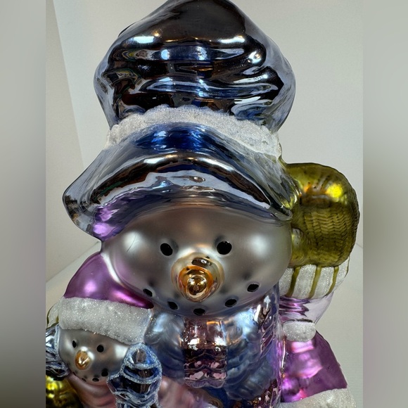 Christmas Snowman & Family Hand Blown Glass 18”Tall On Wood Base
Pre- owned - Picture 12 of 13
